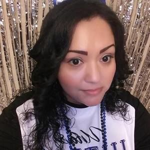 Meet your Posher, Josefina